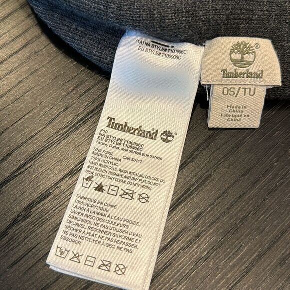 🎉🎉HOST PICK🎉🎉Timberland shades of gray double layer reversible logo beanie. - Picture 6 of 6